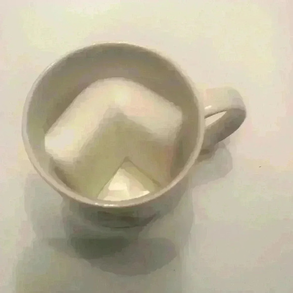 New Neolith "I Put The Lit In Literture" Mug - Picture 2 of 8